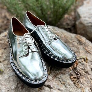 Robert Clergerie RARE 70s Silver Leather Platform Oxfords | sz 38.5